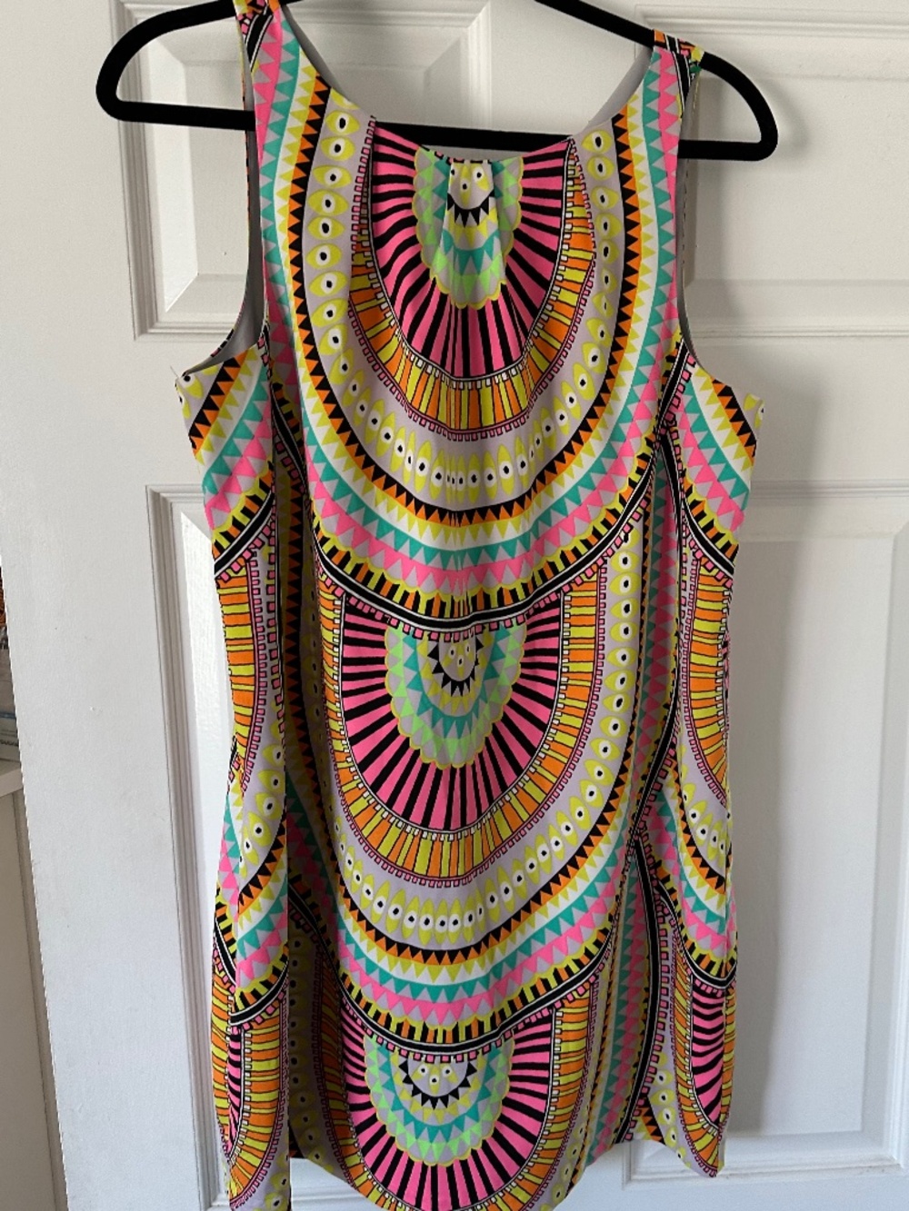 VINTAGE MARA HOFFMAN GEOMETRIC NEON DESIGN - Picture 4 of 5